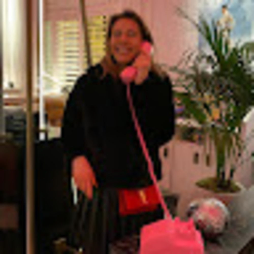 Meet your Posher, Hania